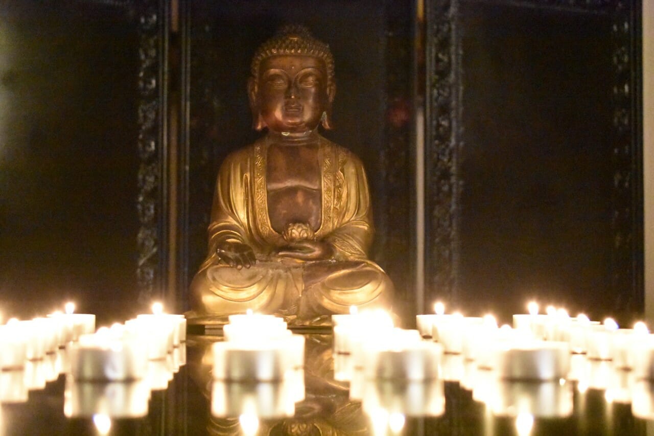 4 buddha candles